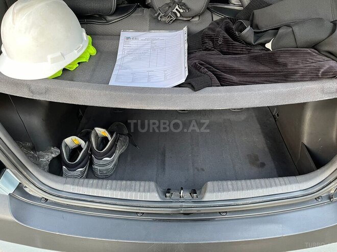 Kia Rio 2006, 240,000 km - 1.5 л - Gəncə