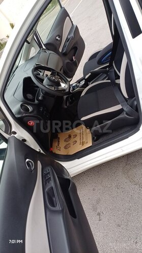 Nissan Note-9