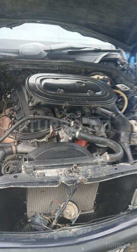 Mercedes 190-13