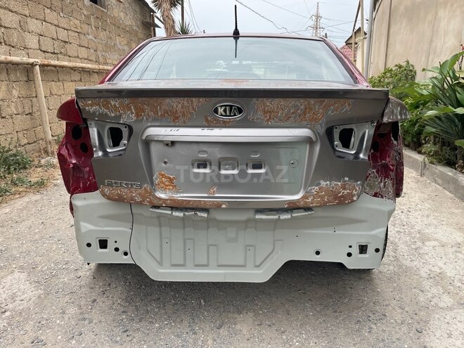 Kia Cerato 2010, 177,000 km - 1.6 l - Bakı