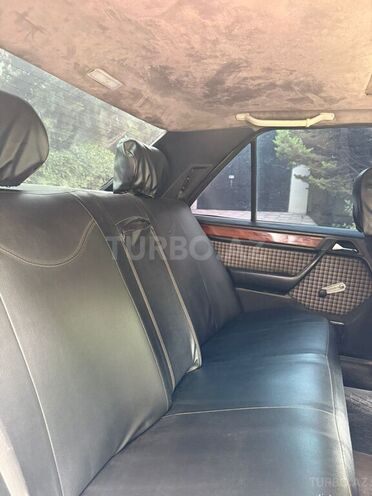 Mercedes E 220 1995, 800,964 km - 2.2 л - Bakı