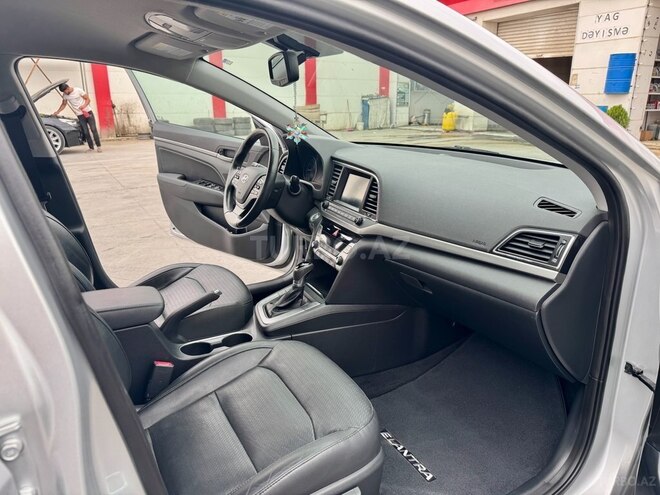 Hyundai Elantra 2017, 91,000 km - 2.0 l - Bakı