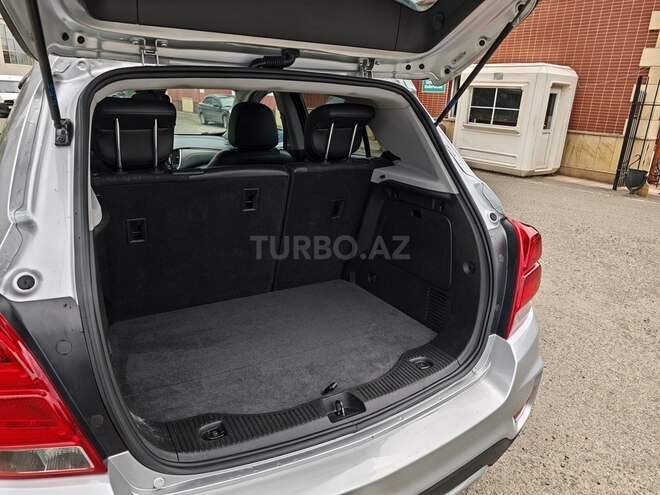 Chevrolet Trax 2018, 130,000 km - 1.4 l - Gəncə