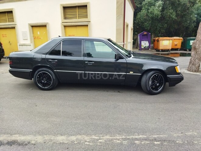 Mercedes E 220 1993, 478,000 km - 2.2 л - Bakı