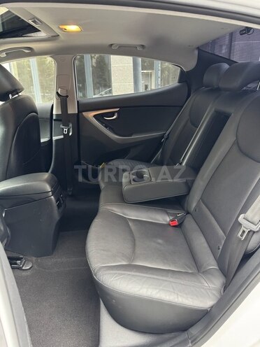 Hyundai Elantra 2014, 204,123 km - 1.6 l - Bakı