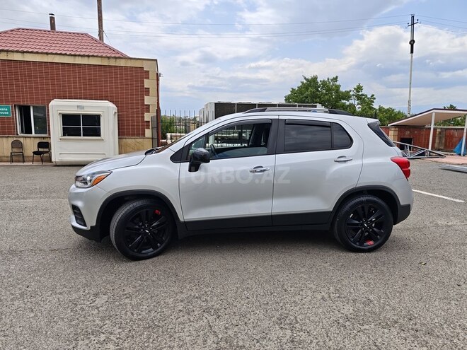 Chevrolet Trax 2018, 130,000 km - 1.4 l - Gəncə