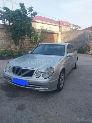 Mercedes E 220 d 2003, 440,000 km - 2.2 l - Bakı