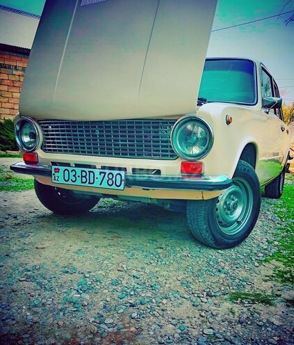 LADA (VAZ) 21011 1977, 80,000 km - 1.3 л - Saatlı