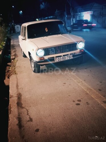 LADA (VAZ) 21011 1977, 80,000 km - 1.3 л - Saatlı