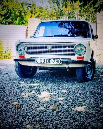 LADA (VAZ) 21011 1977, 80,000 km - 1.3 л - Saatlı