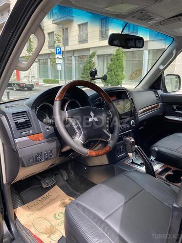 Mitsubishi Pajero 2007, 254,000 km - 3.0 л - Bakı