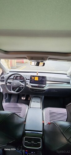 Volkswagen ID.6 Crozz-16