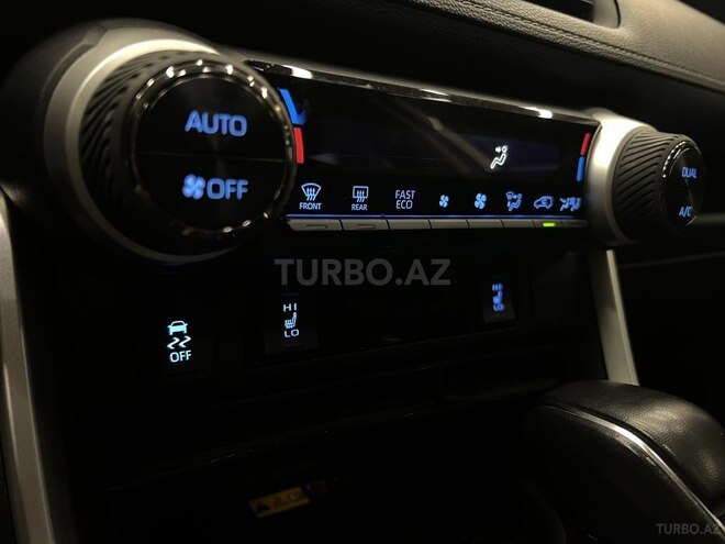Toyota RAV4 2022, 26,000 km - 2.5 l - Bakı
