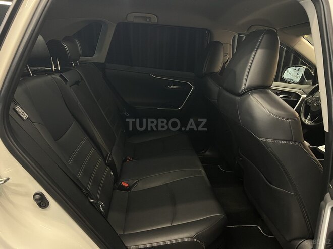 Toyota RAV4 2022, 26,000 km - 2.5 l - Bakı