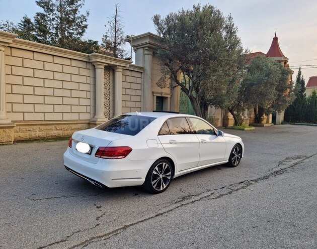 Mercedes E 220 d 2013, 187,000 km - 2.1 л - Bakı