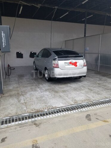 Toyota Prius-3