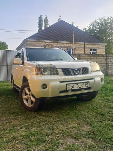 Nissan X-Trail 2007, 318,000 km - 2.5 l - Yevlax