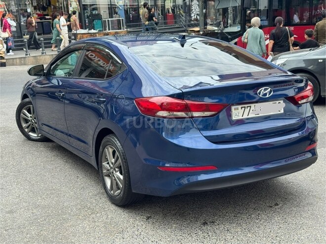 Hyundai Elantra 2018, 136,794 km - 2.0 l - Bakı