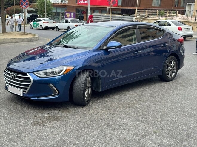 Hyundai Elantra 2018, 136,794 km - 2.0 l - Bakı