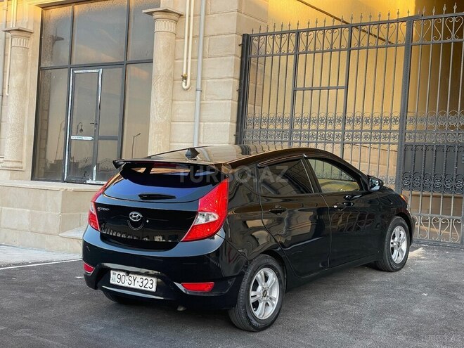 Hyundai Accent 2013, 280,000 km - 1.6 l - Sumqayıt