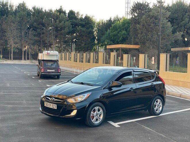 Hyundai Accent 2013, 280,000 km - 1.6 l - Sumqayıt