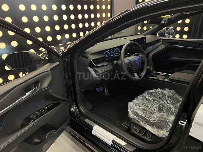 Toyota Camry-7