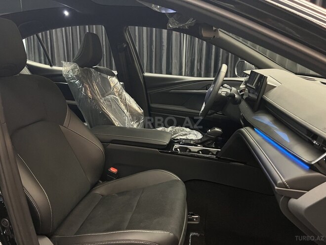 Toyota Camry-12