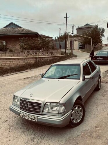 Mercedes E 250 1994, 597,531 km - 2.5 л - Bakı