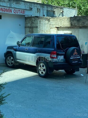 Mitsubishi Pajero io 1999, 370,000 km - 1.8 л - Bakı