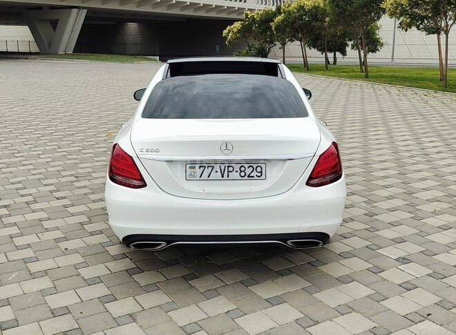 Mercedes C 300-2