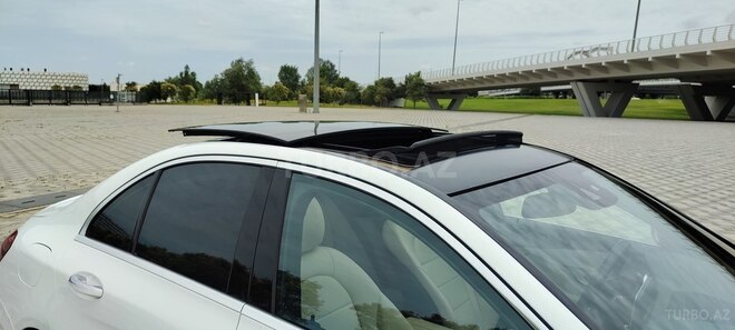 Mercedes C 300-13