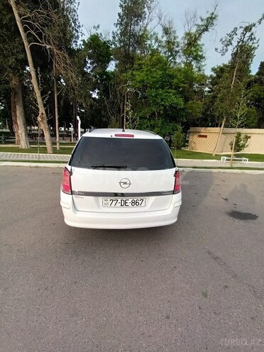 Opel Astra 2009, 243,000 km - 1.4 l - Xaçmaz