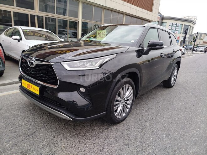 Toyota Highlander-2