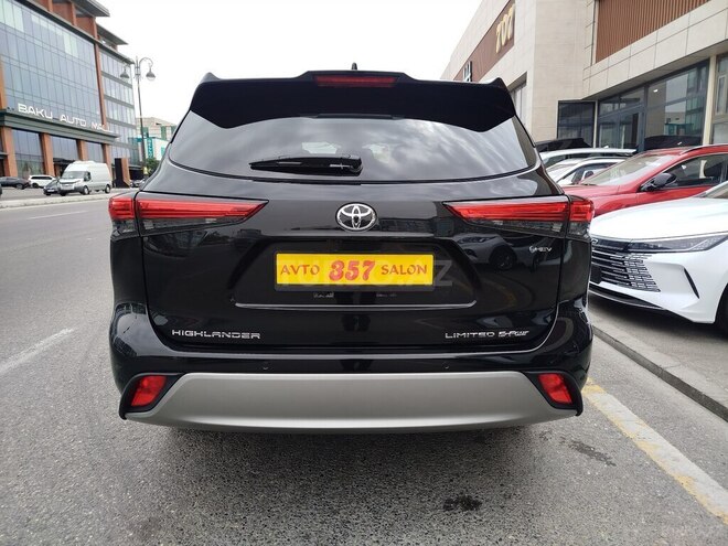 Toyota Highlander-6
