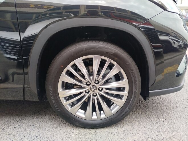 Toyota Highlander-10