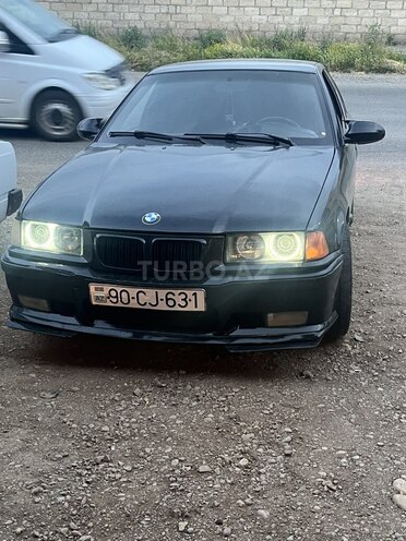 BMW 316 1993, 235,585 km - 1.6 l - Tovuz