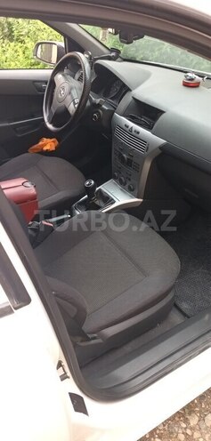 Opel Astra 2009, 243,000 km - 1.4 l - Xaçmaz