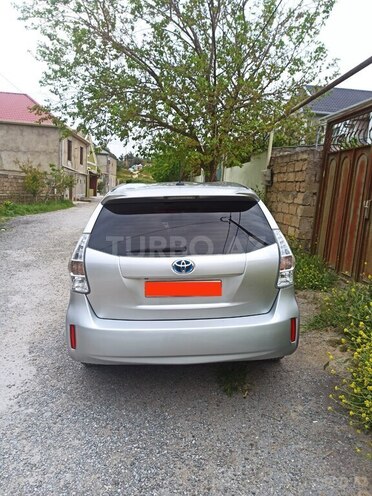 Toyota Prius V 2013, 335,616 km - 1.8 l - Bakı