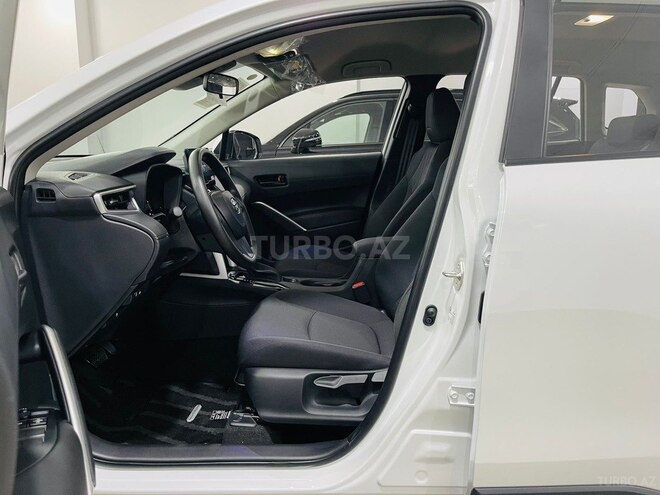 Toyota Corolla Cross-10