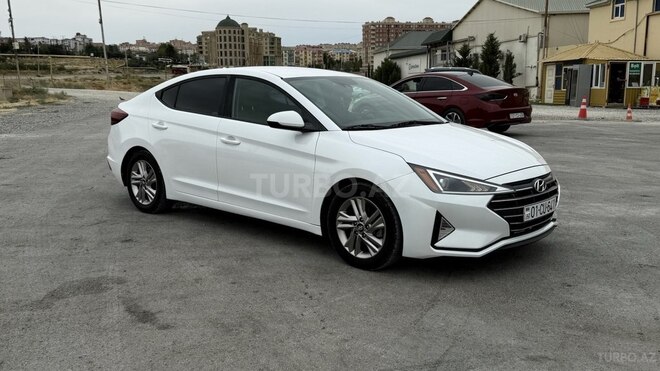 Hyundai Elantra 2018, 150,000 km - 2.0 l - Bakı