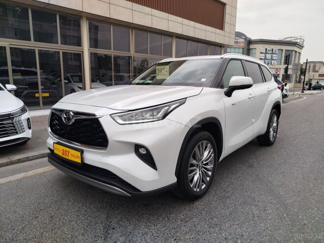 Toyota Highlander-2
