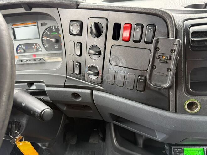 Mercedes Atego 818 2010, 569,000 km - 4.3 л - Bakı