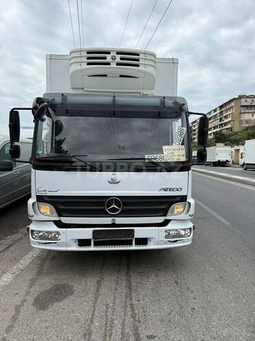 Mercedes Atego 818 2010, 569,000 km - 4.3 л - Bakı