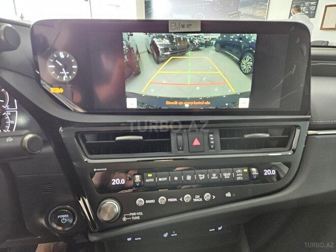 Lexus ES 300h 2025, 0 km - 2.5 l - Bakı