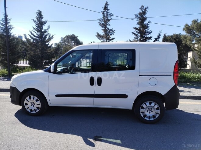 Fiat Doblo 2014, 212,352 km - 1.4 l - Bakı