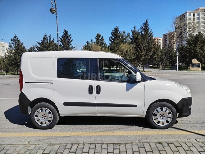Fiat Doblo 2014, 212,352 km - 1.4 l - Bakı
