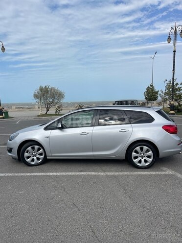 Opel Astra 2015, 151,000 km - 1.4 л - Sumqayıt