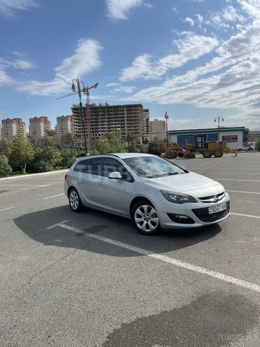 Opel Astra 2015, 151,000 km - 1.4 л - Sumqayıt
