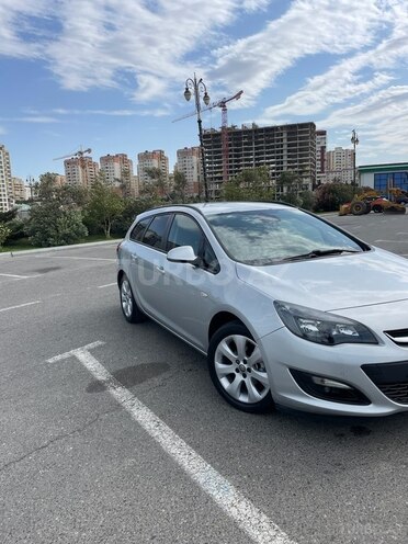 Opel Astra 2015, 151,000 km - 1.4 л - Sumqayıt