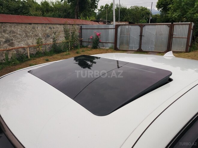 Mercedes E 240 1999, 331,000 km - 2.4 l - Oğuz